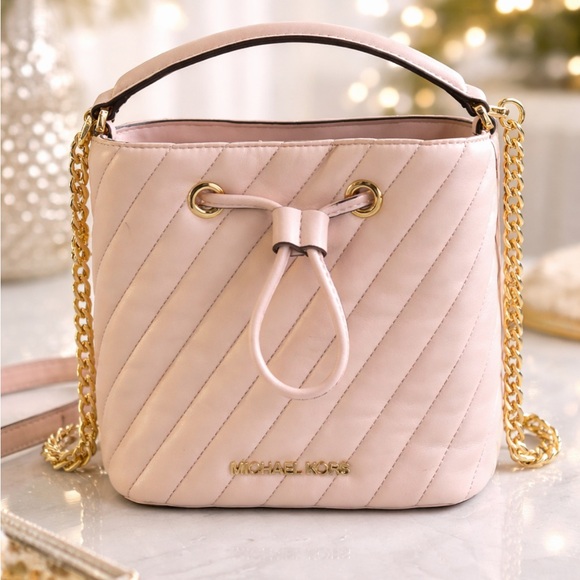 Michael Kors Handbags - Michael Kors Blush Quilted Shoulder Bag
